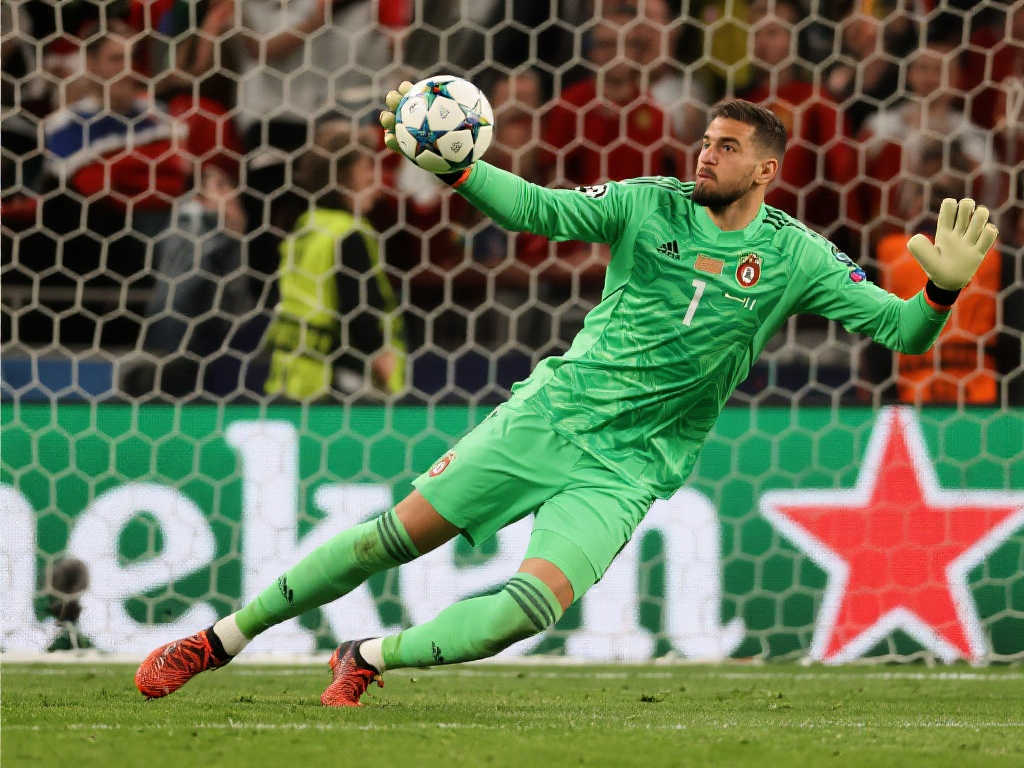 各队不仅要 各队不仅要